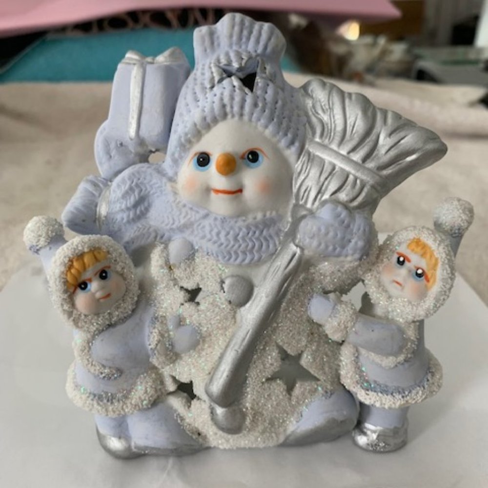 Snow Buddies Snowman Tealight